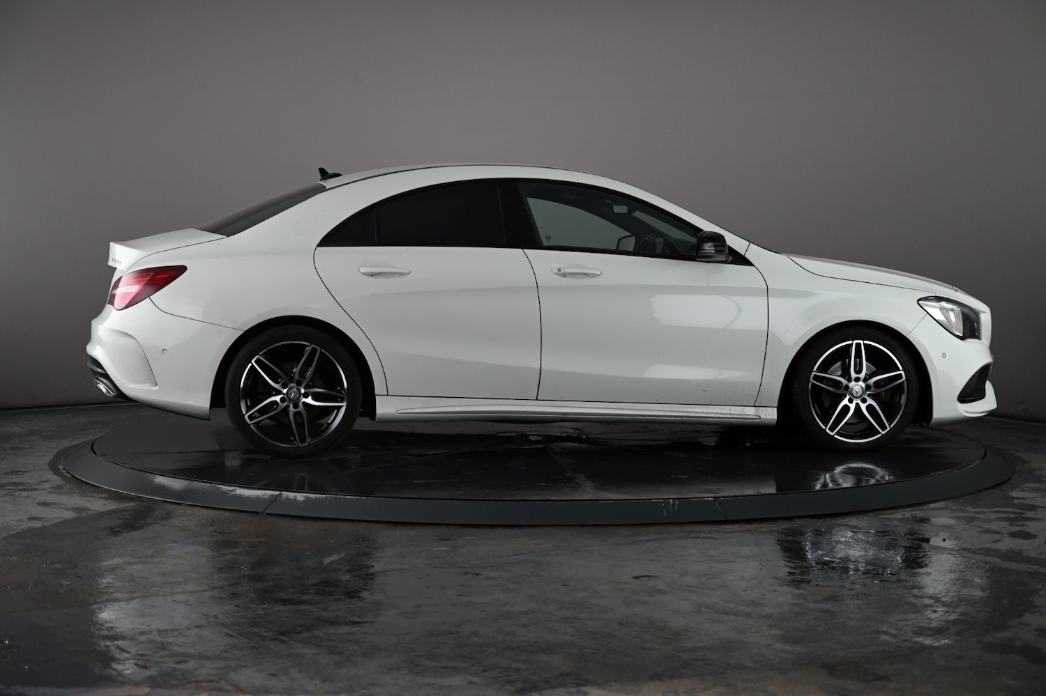 Used Mercedes-Benz CLA 2016 for sale - 76672290: Photo 64