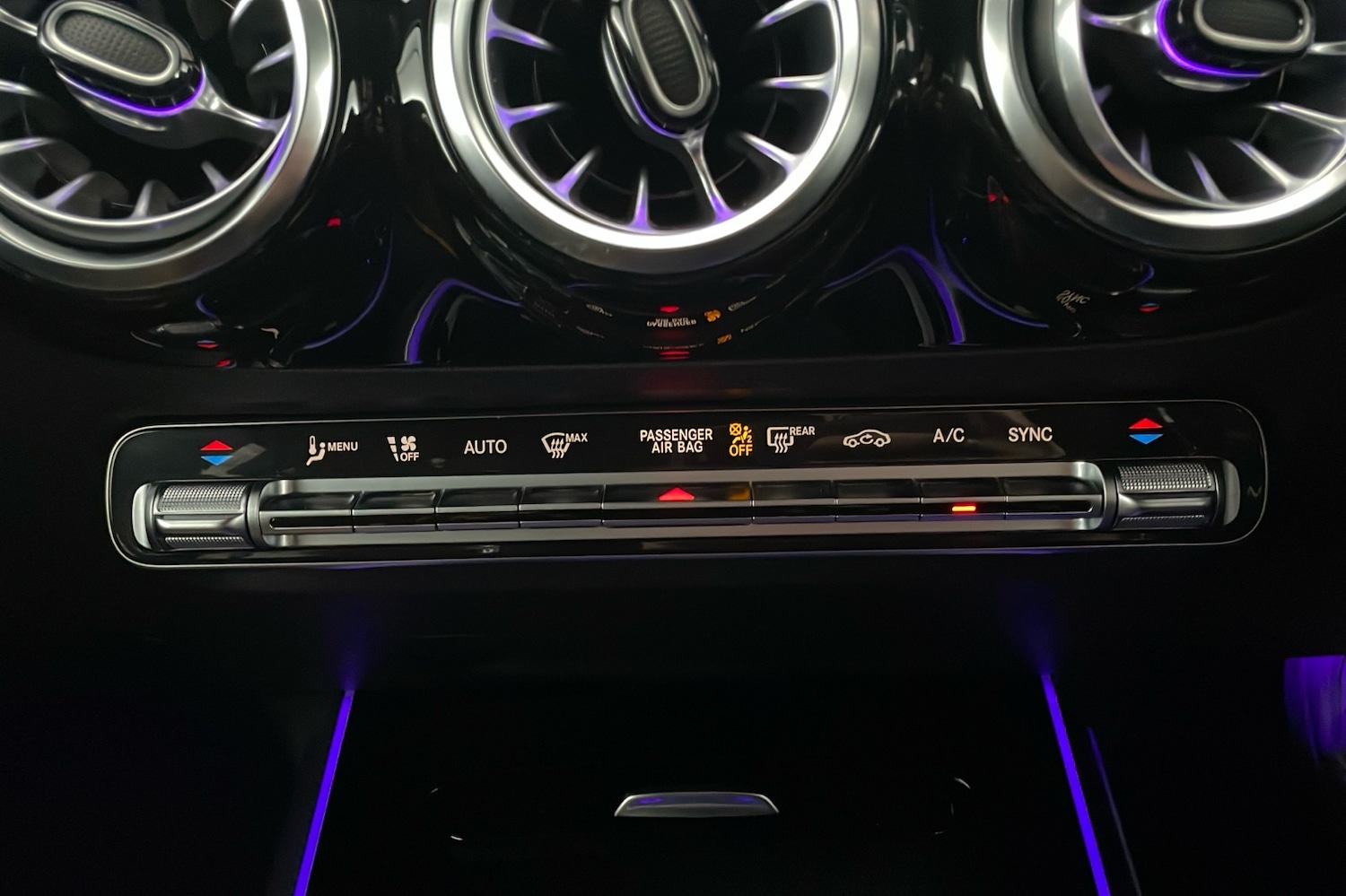 Used Mercedes-Benz GLA 2022 for sale - 77154210: Photo 13