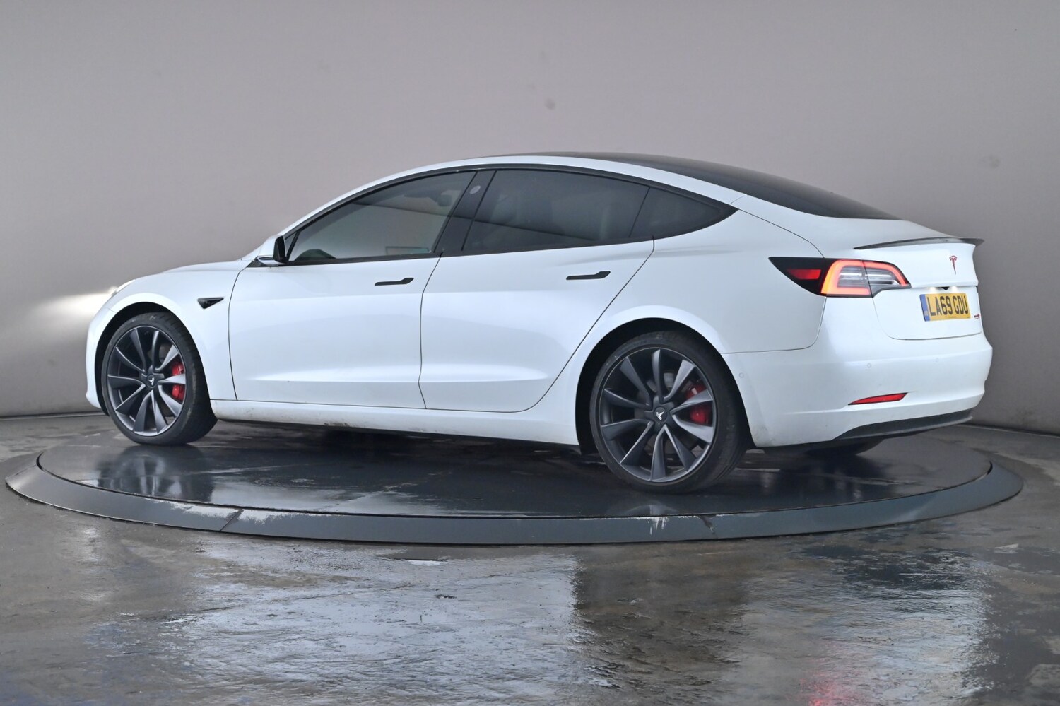 Used Tesla Model 3 2020 for sale - 76635234: Photo 18