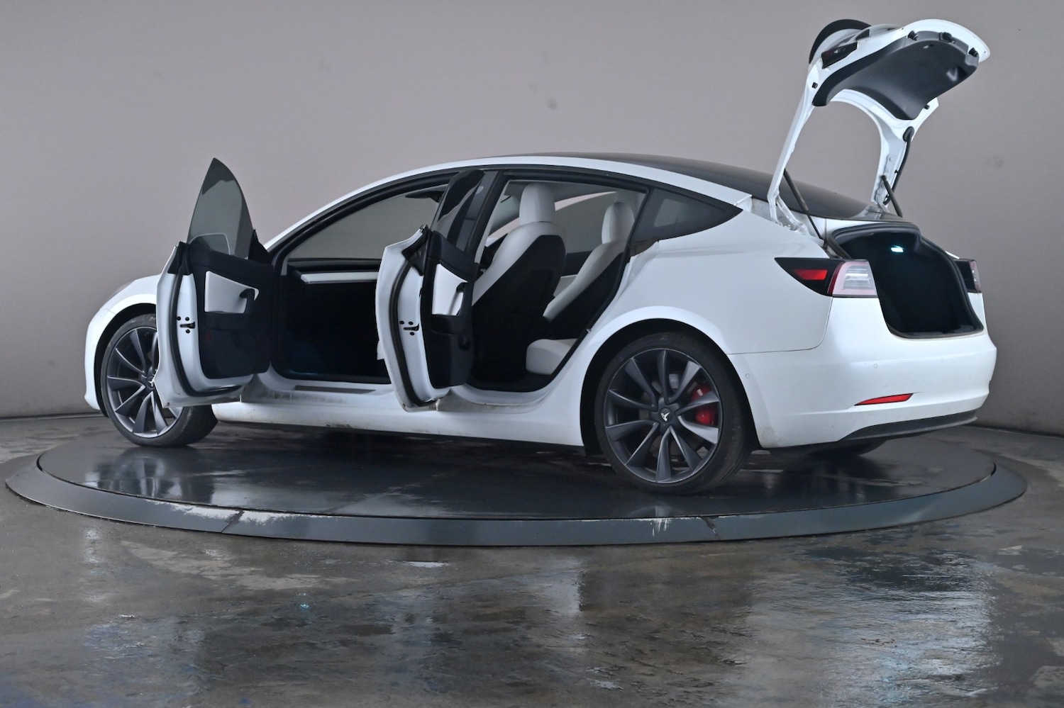 Used Tesla Model 3 2020 for sale - 76635234: Photo 54