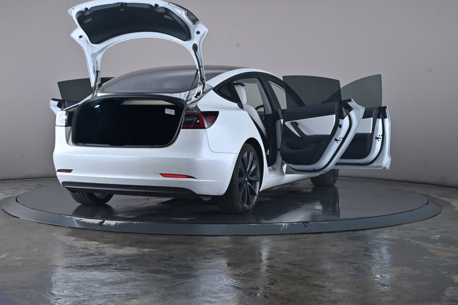 Used Tesla Model 3 2020 for sale - 76635234: Photo 62