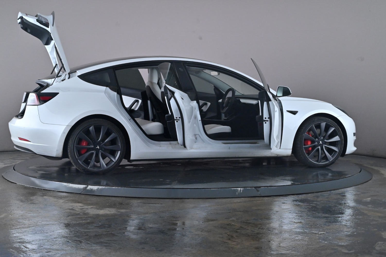 Used Tesla Model 3 2020 for sale - 76635234: Photo 67