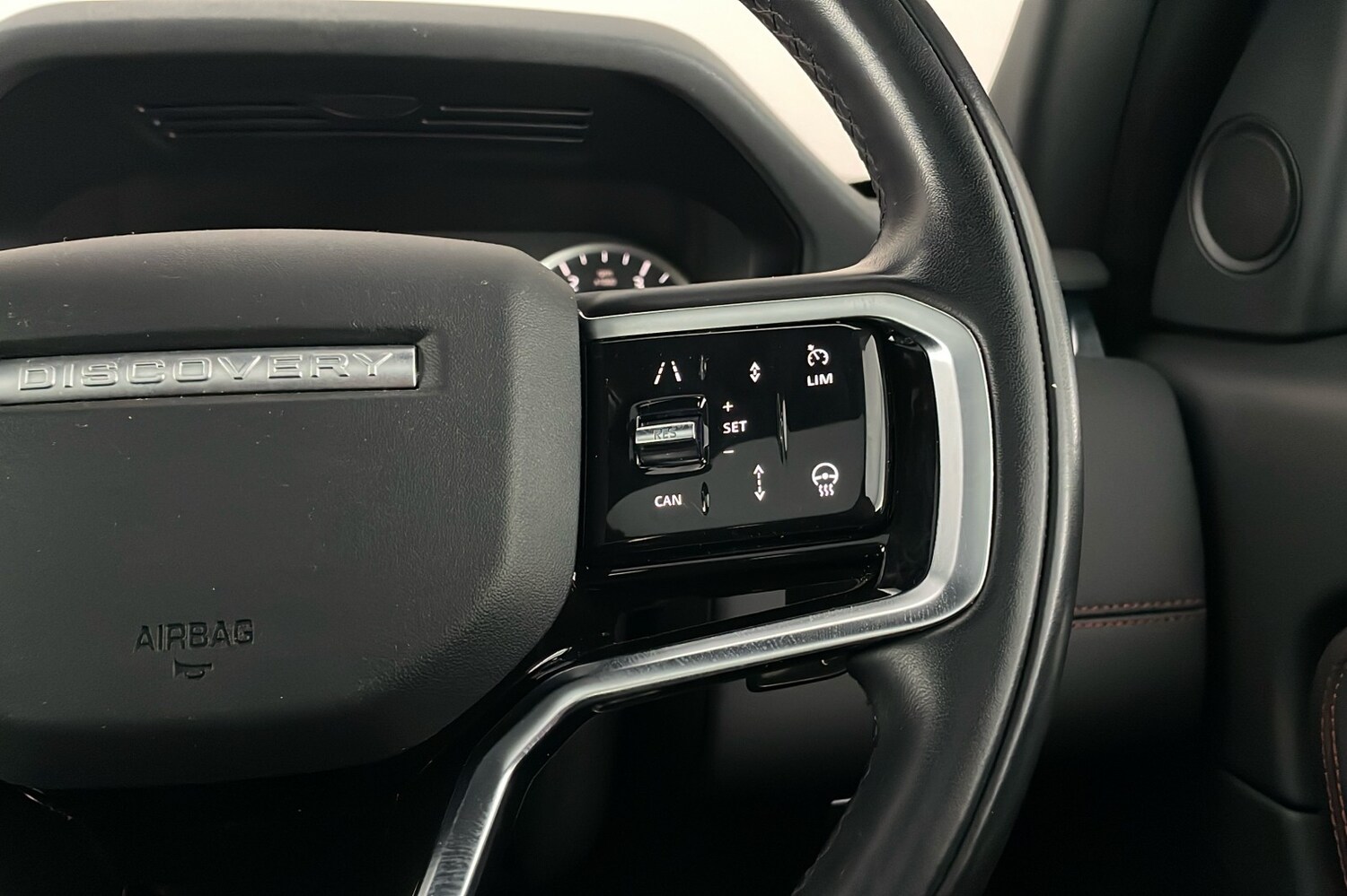 Used Land Rover Discovery Sport 2023 for sale - 76330283: Photo 15