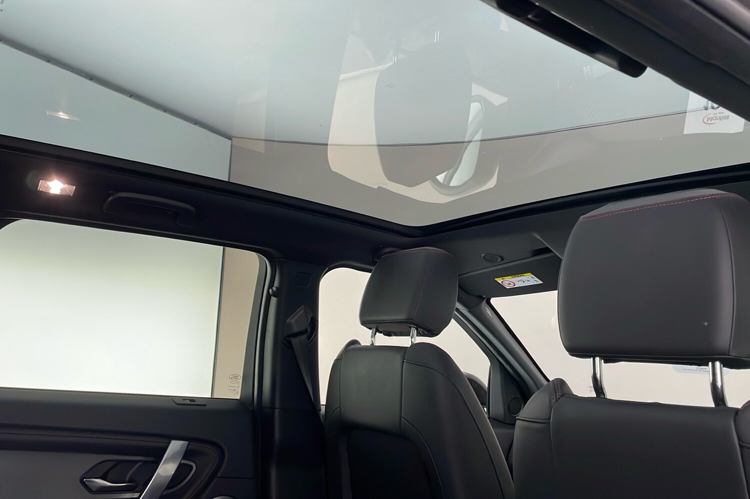 Used Land Rover Discovery Sport 2023 for sale - 76330283: Photo 25