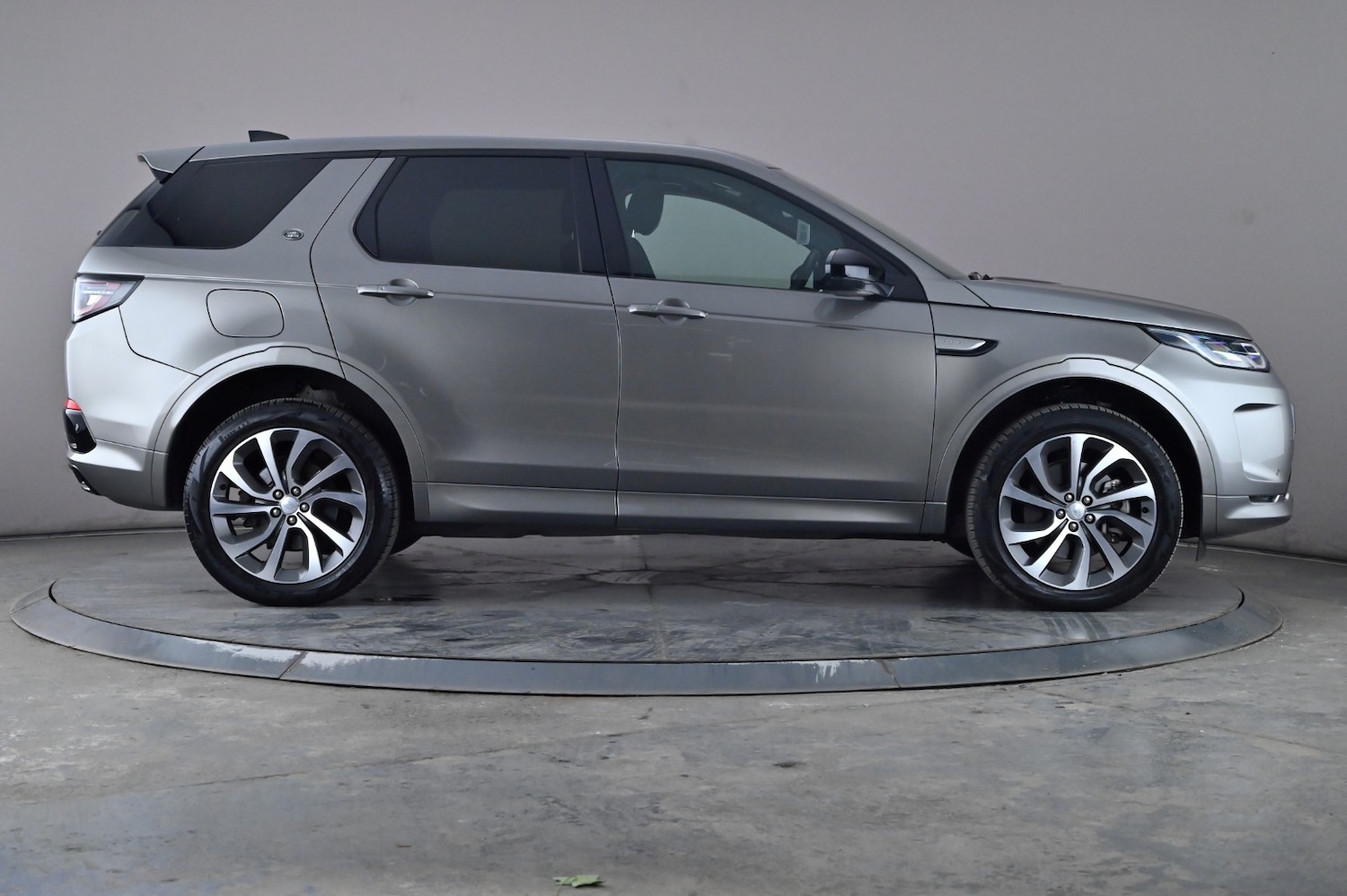 Used Land Rover Discovery Sport 2023 for sale - 76330283: Photo 3