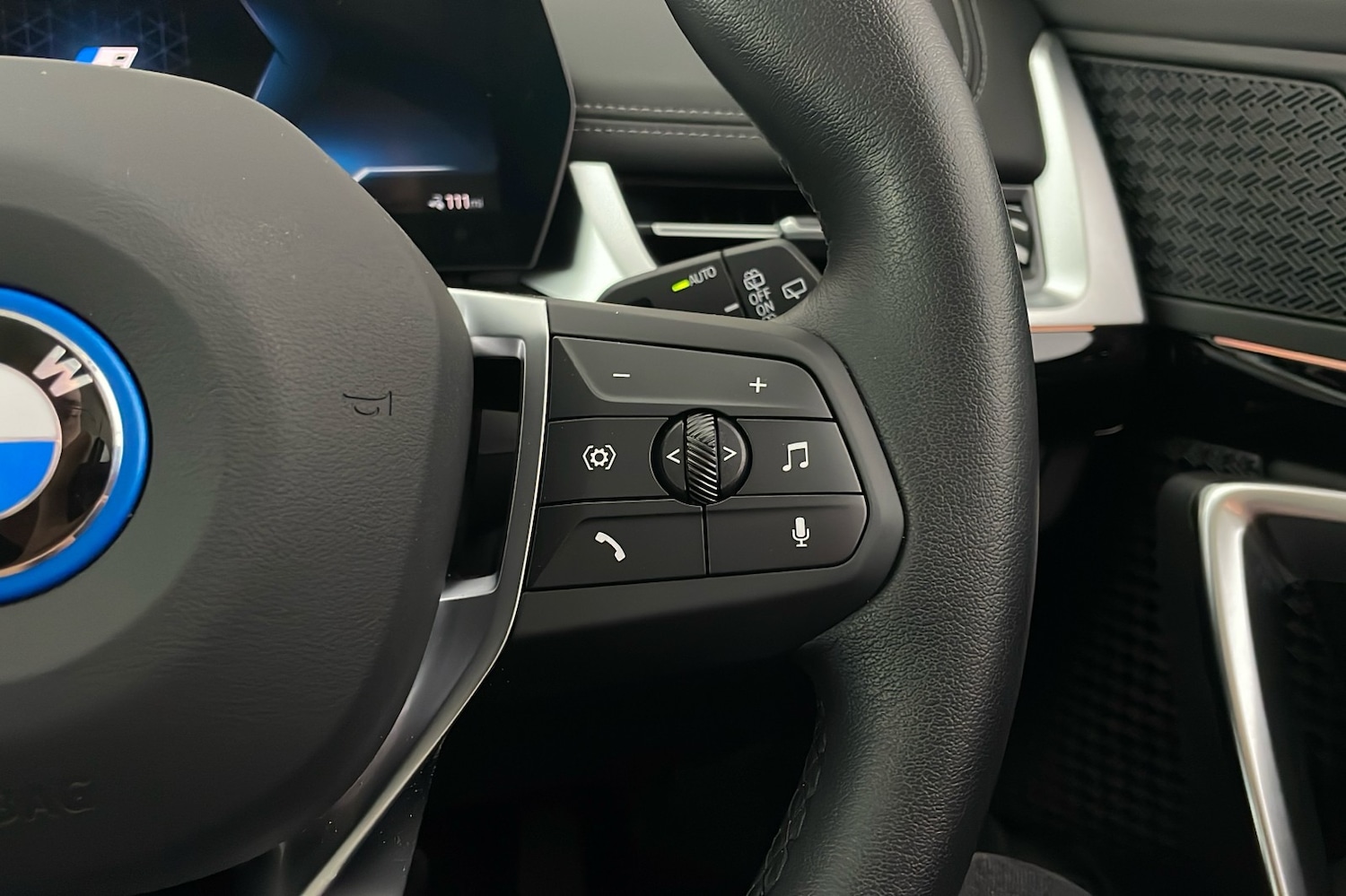 Used BMW iX1 2023 for sale - 75987288: Photo 15