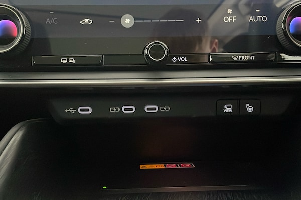 Used Lexus RZ 2024 for sale - 76292752: Photo 19