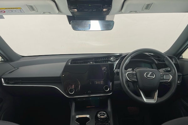 Used Lexus RZ 2024 for sale - 76292752: Photo 8