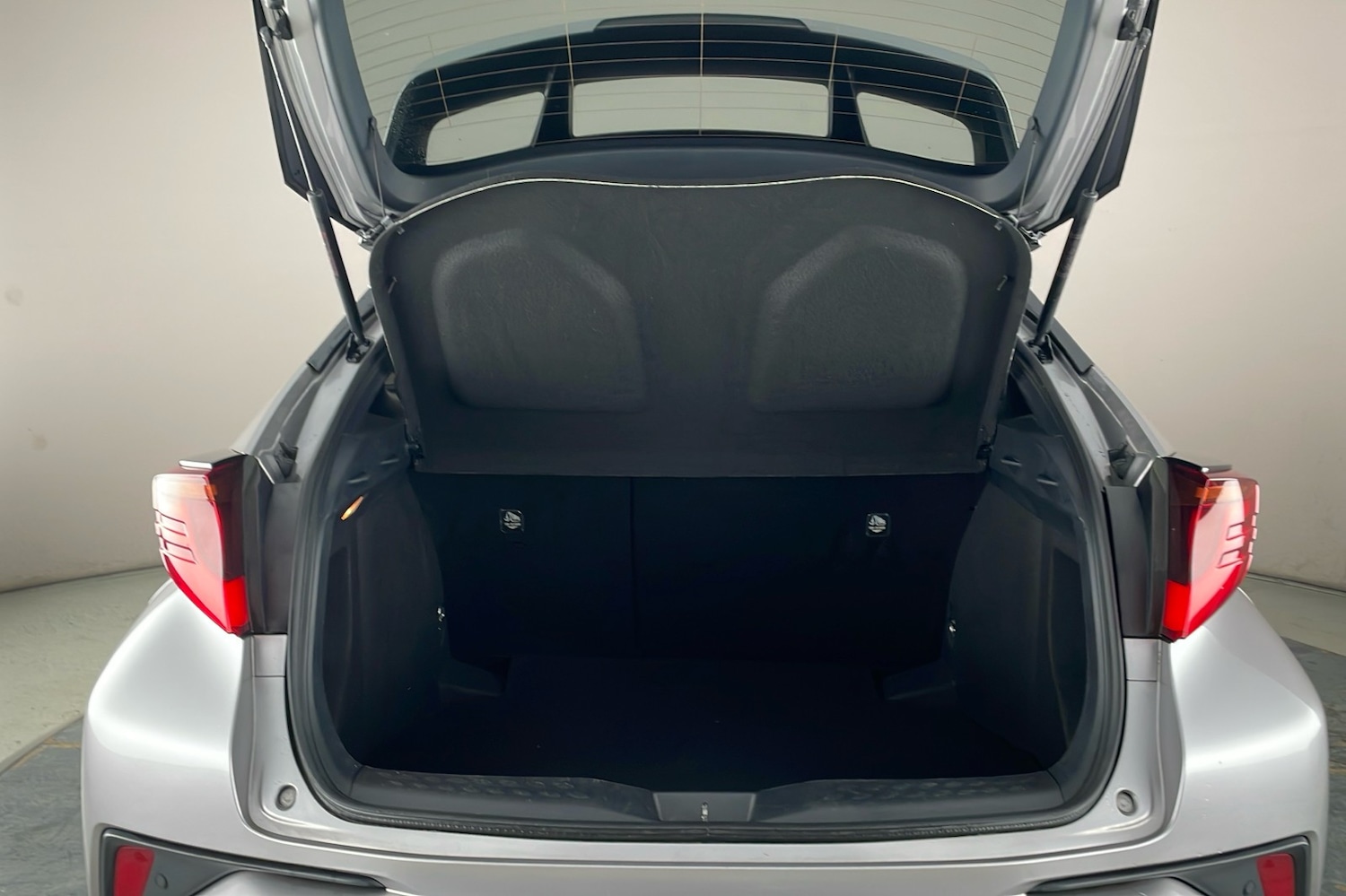 Used Toyota C-HR 2020 for sale - 77968319: Photo 20