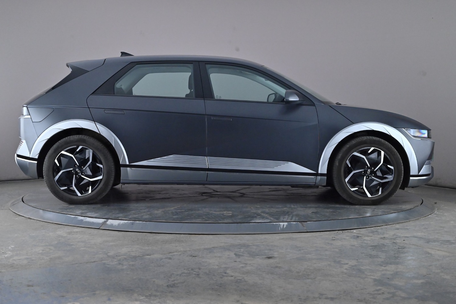 Used Hyundai IONIQ 5 2023 for sale - 76848601: Photo 3