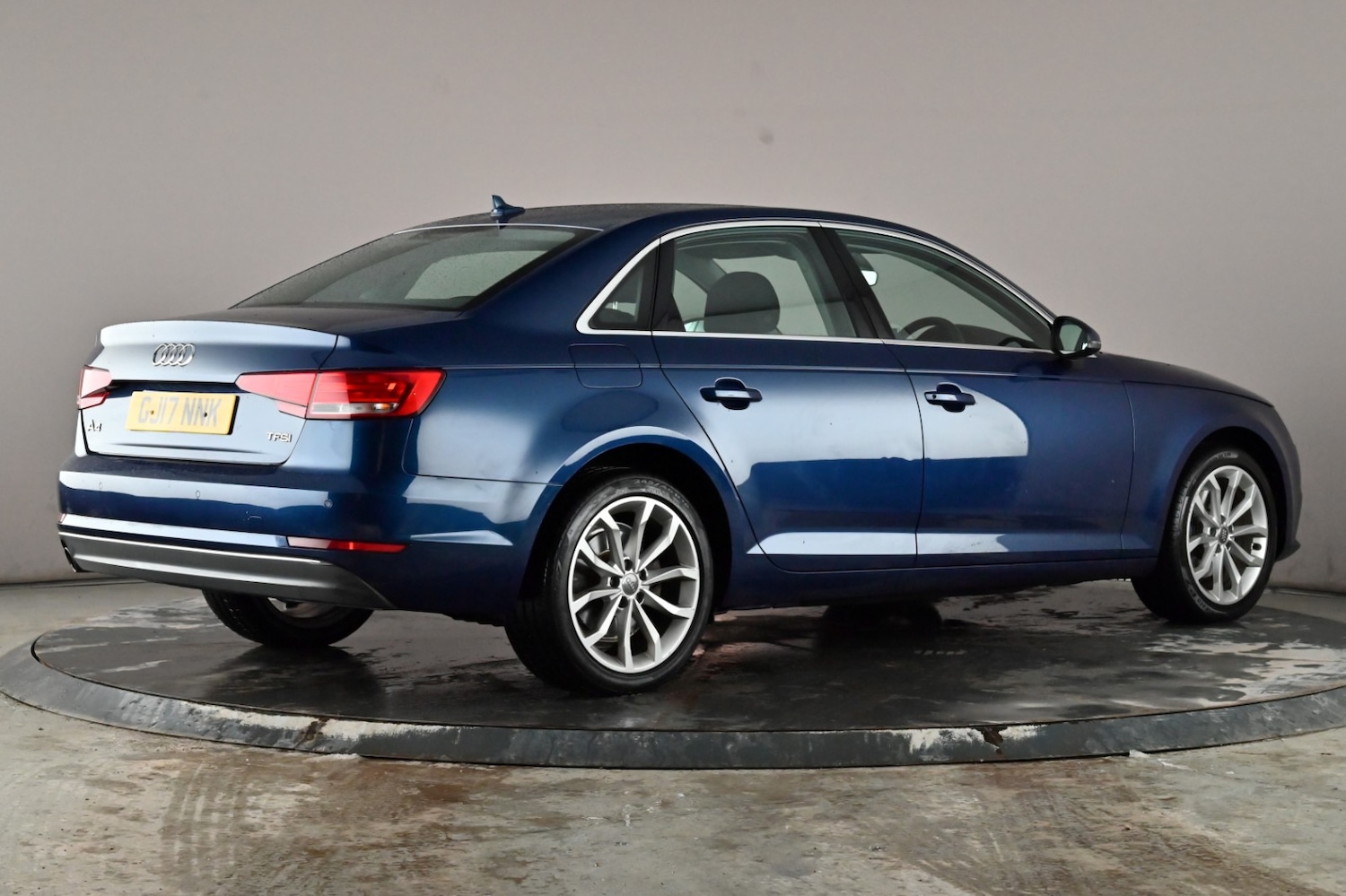Used Audi A4 2017 for sale - 77107453: Photo 6