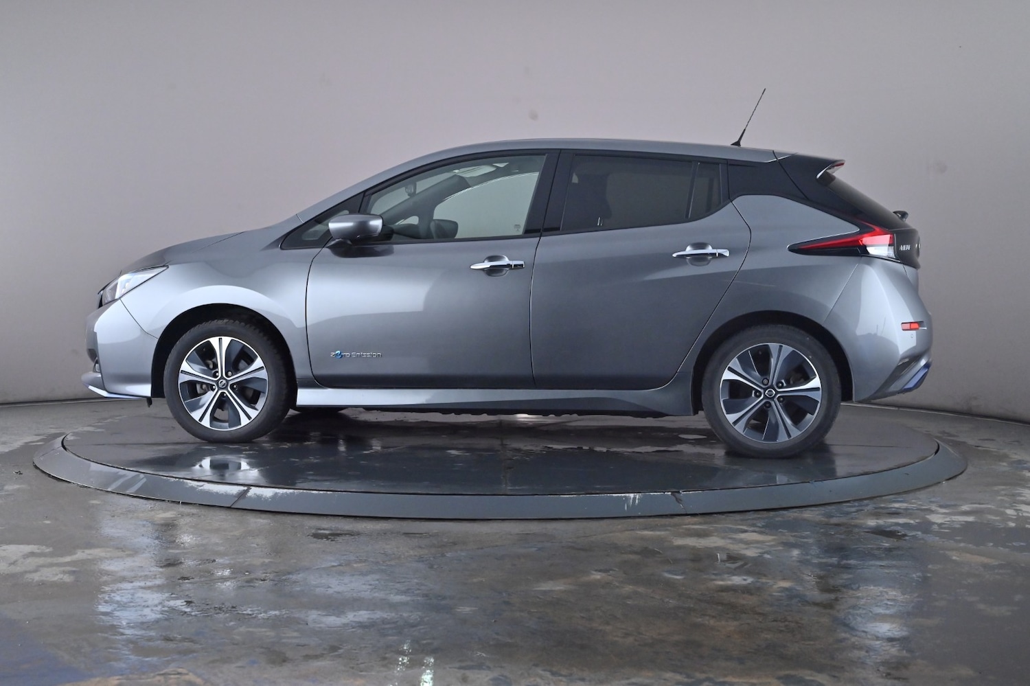 Used Nissan Leaf 2020 for sale - 76716543: Photo 16
