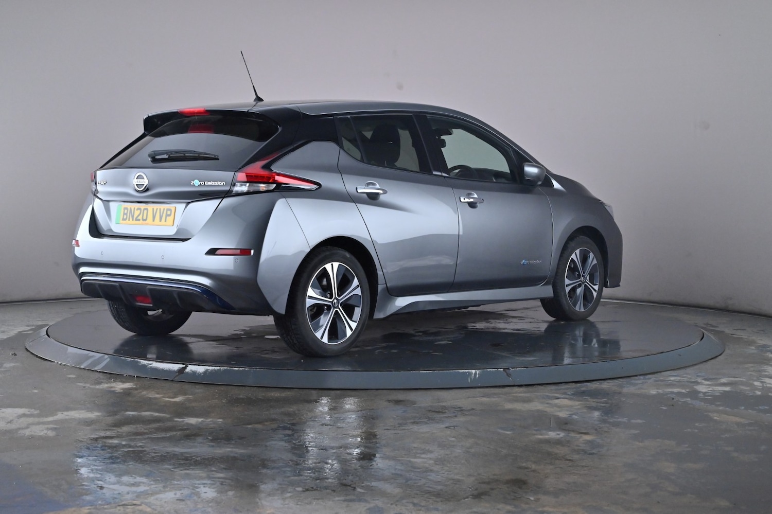 Used Nissan Leaf 2020 for sale - 76716543: Photo 28