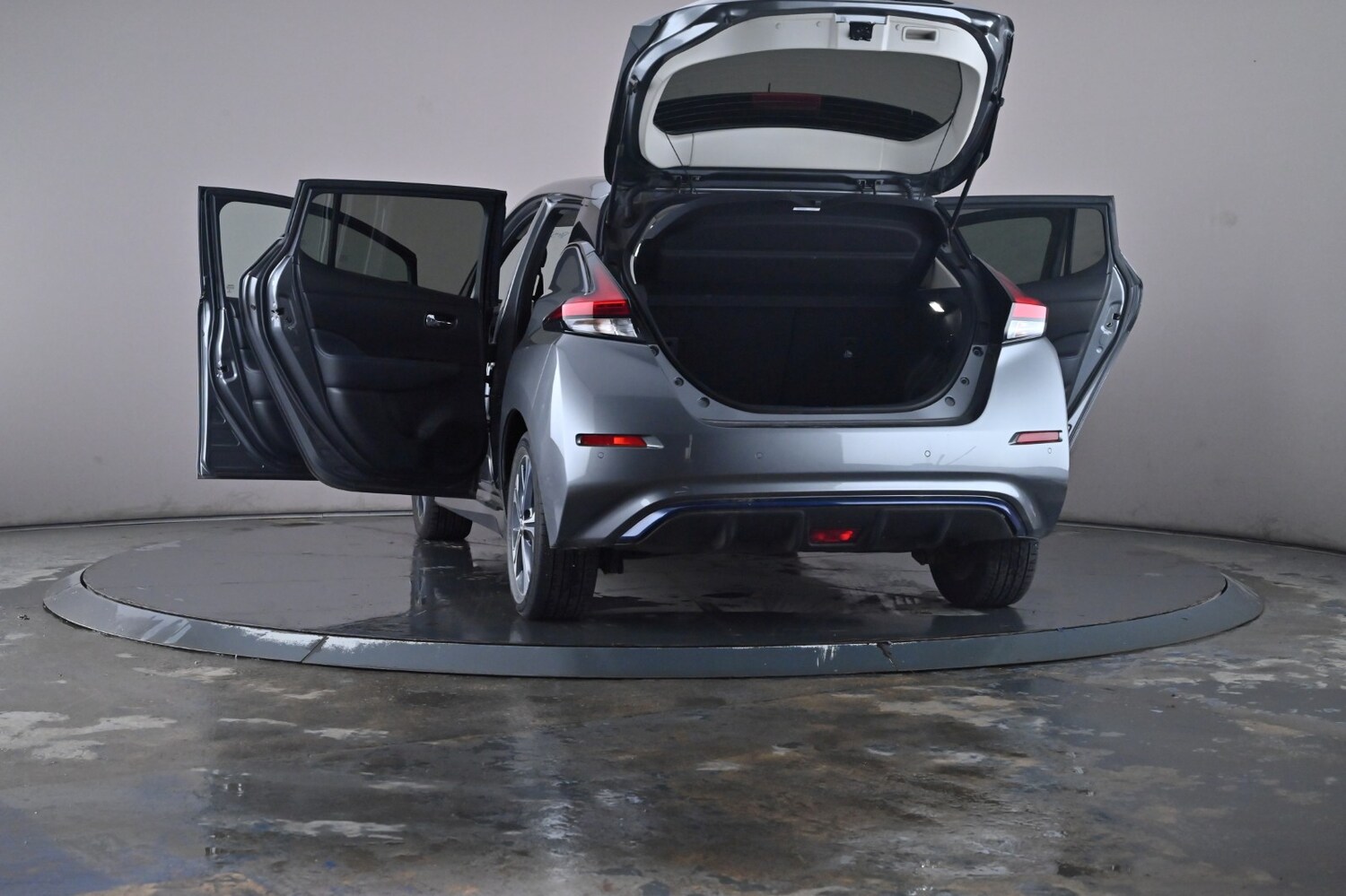 Used Nissan Leaf 2020 for sale - 76716543: Photo 59