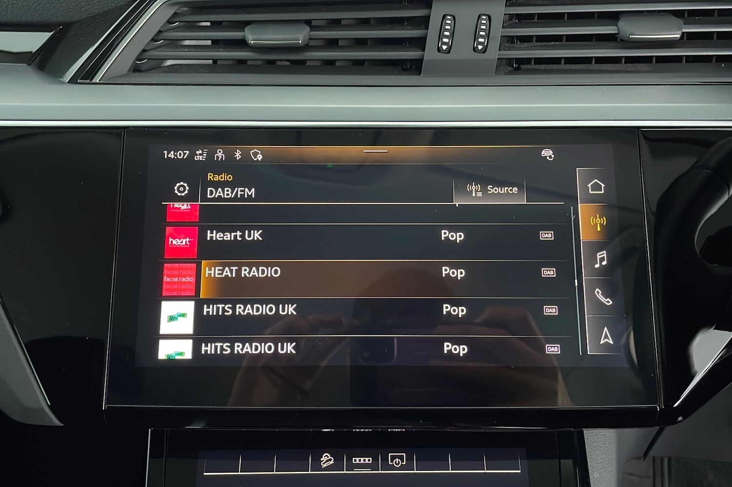 Used Audi e-tron 2021 for sale - 76635109: Photo 17