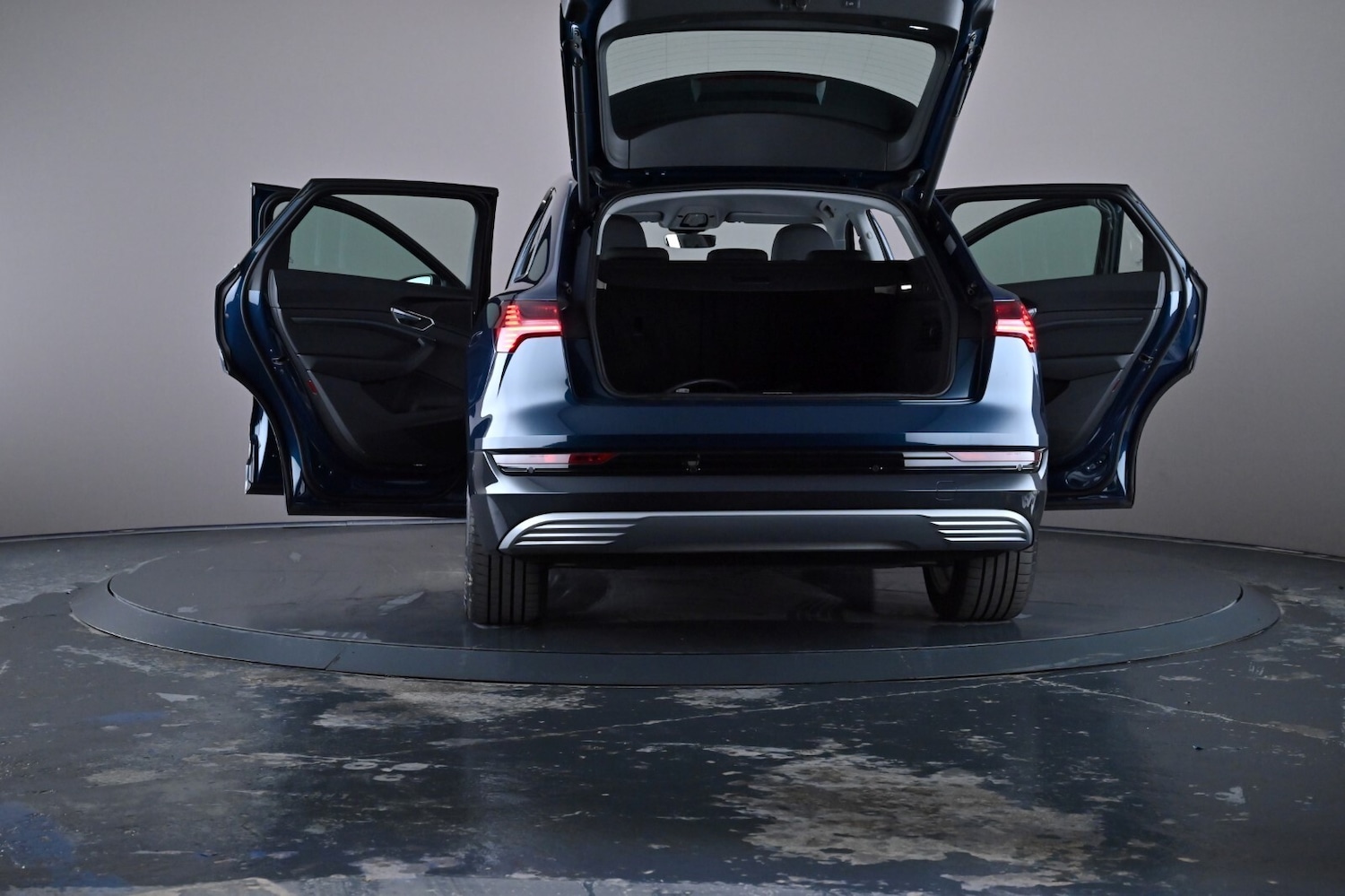 Used Audi e-tron 2021 for sale - 76635109: Photo 58