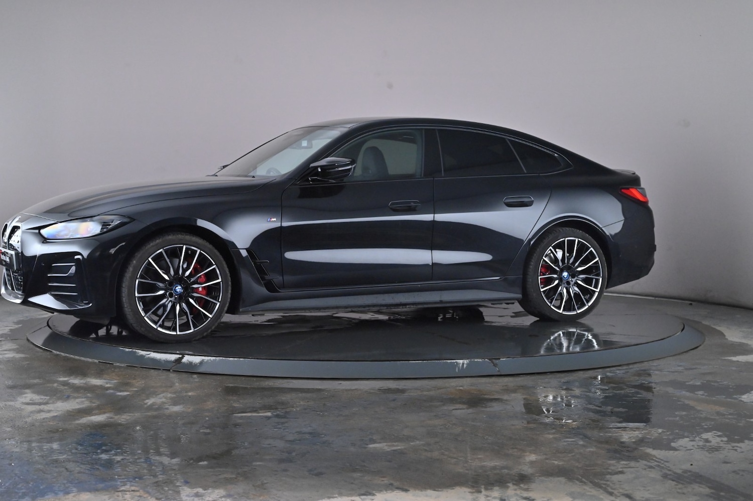 Used BMW i4 2022 for sale - 76716531: Photo 12