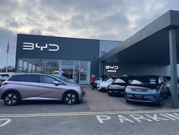 Used BMW i4 2022 for sale - 76716531: Photo