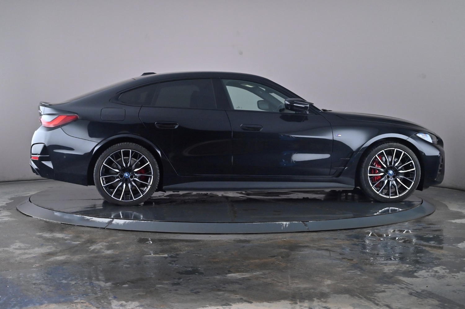 Used BMW i4 2022 for sale - 76716531: Photo 32