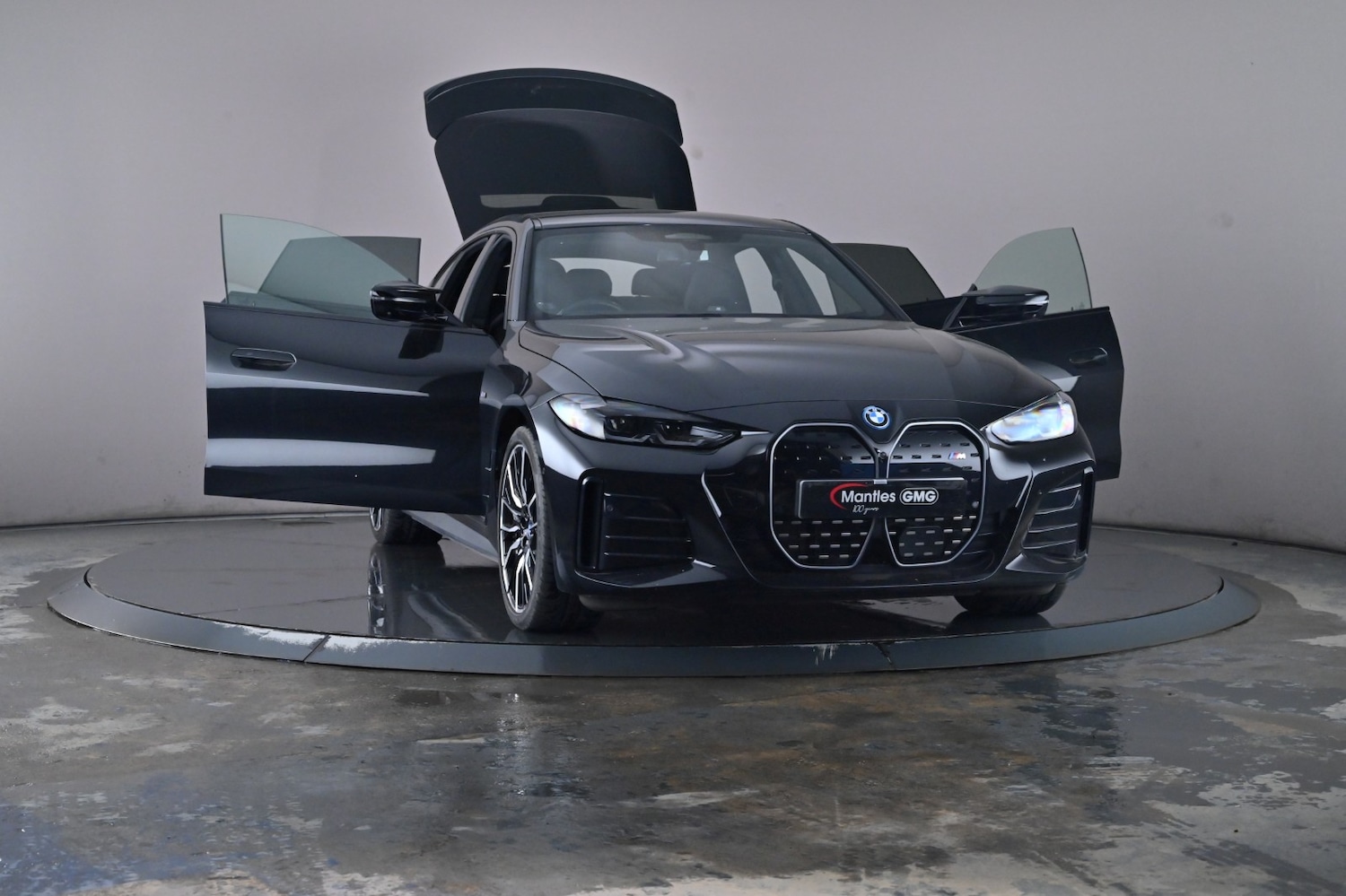 Used BMW i4 2022 for sale - 76716531: Photo 40