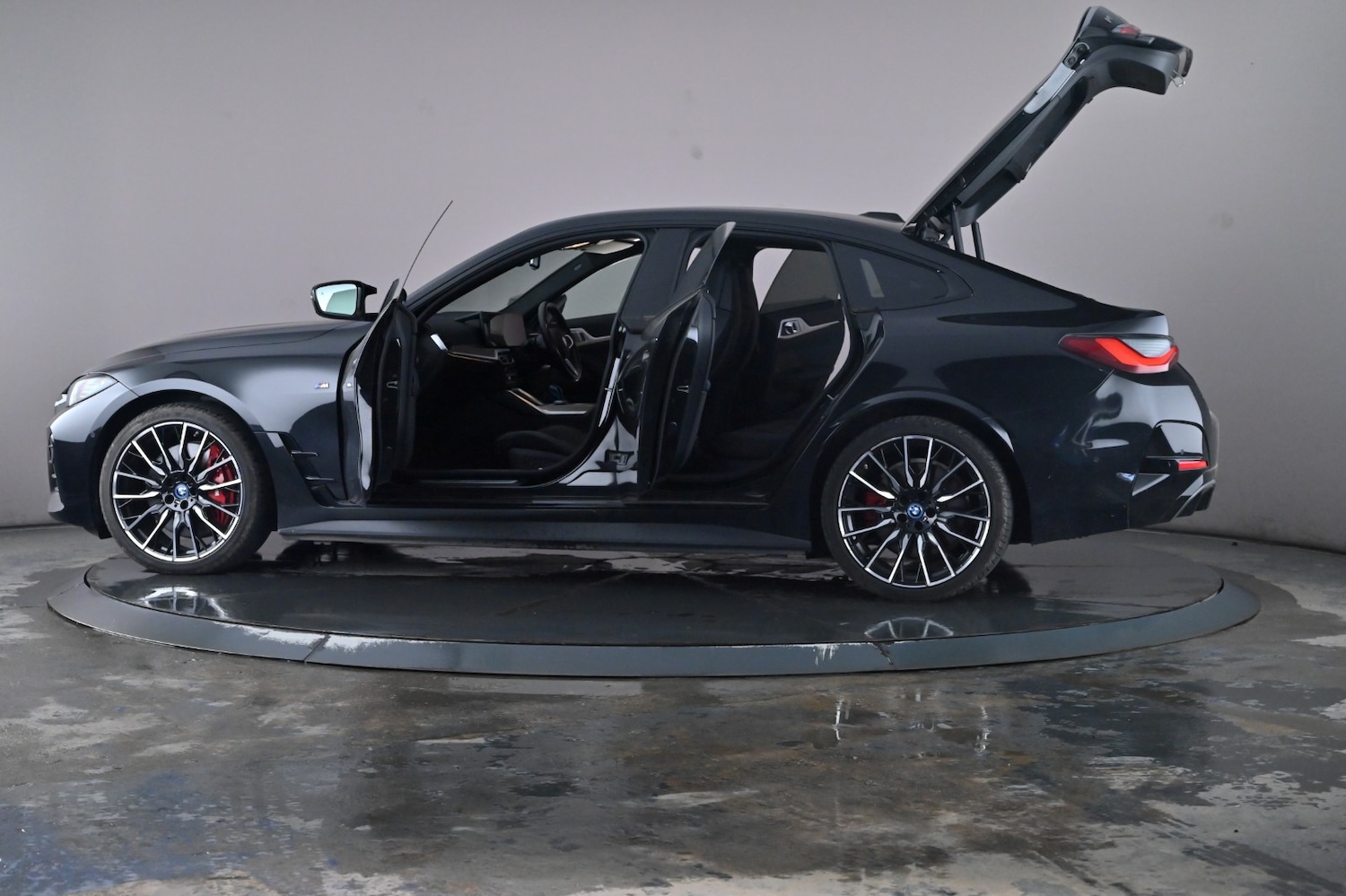 Used BMW i4 2022 for sale - 76716531: Photo 52