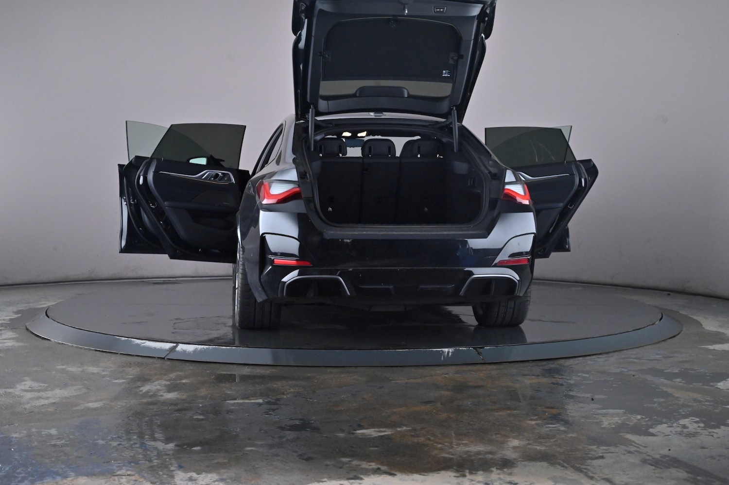 Used BMW i4 2022 for sale - 76716531: Photo 59