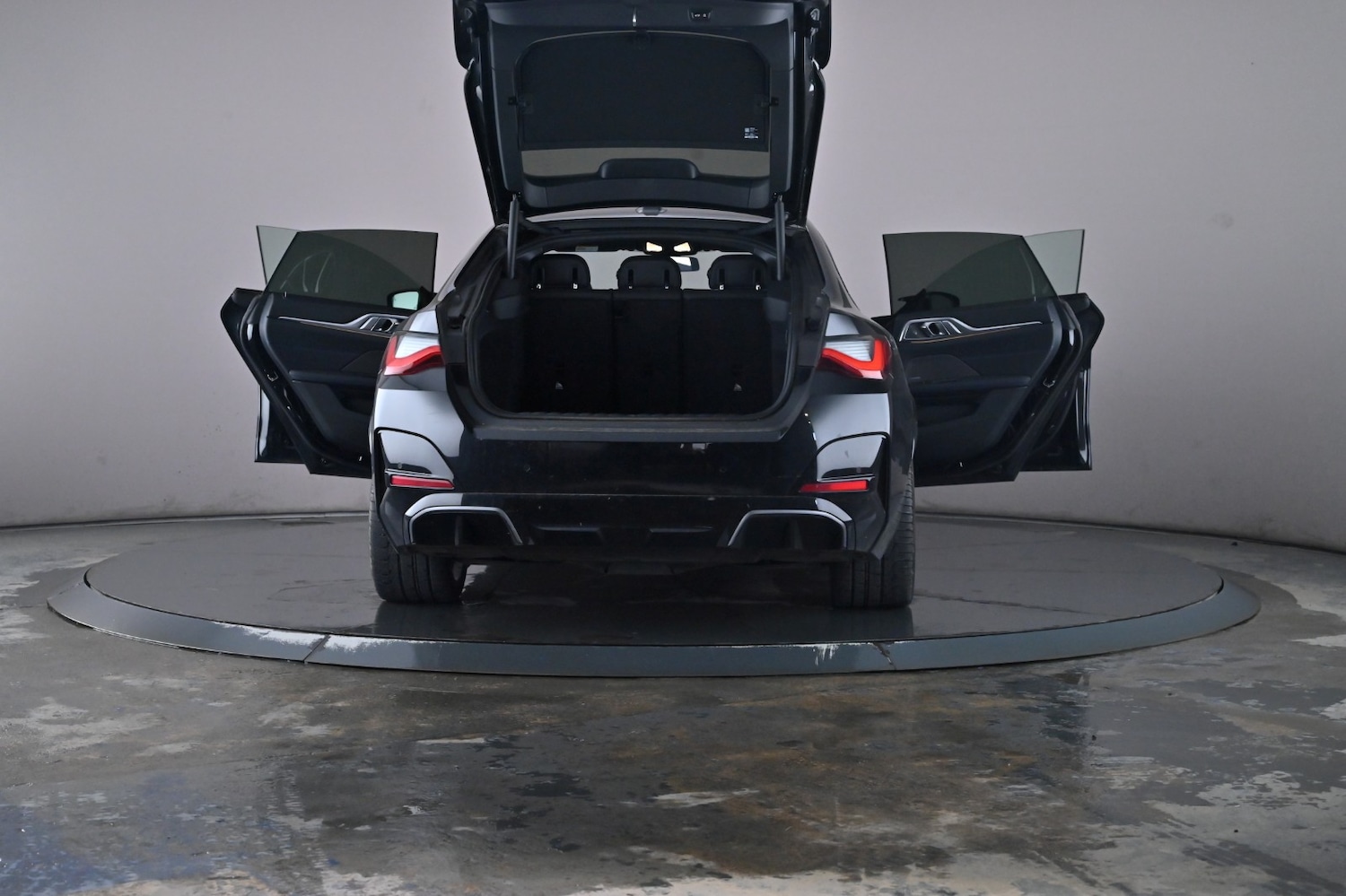 Used BMW i4 2022 for sale - 76716531: Photo 60