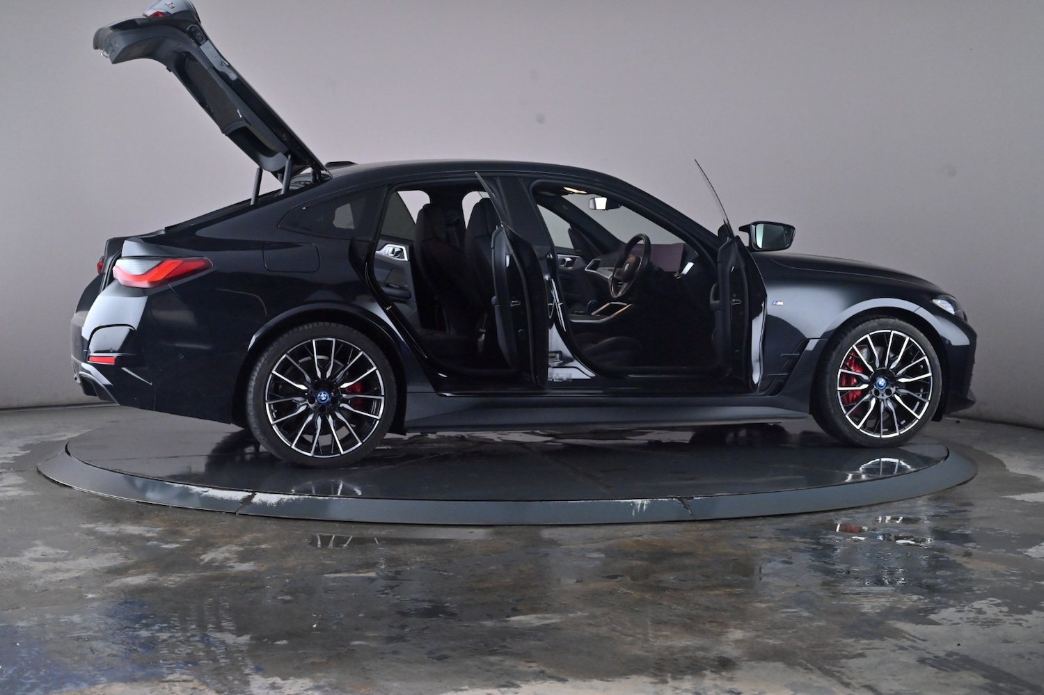 Used BMW i4 2022 for sale - 76716531: Photo 67