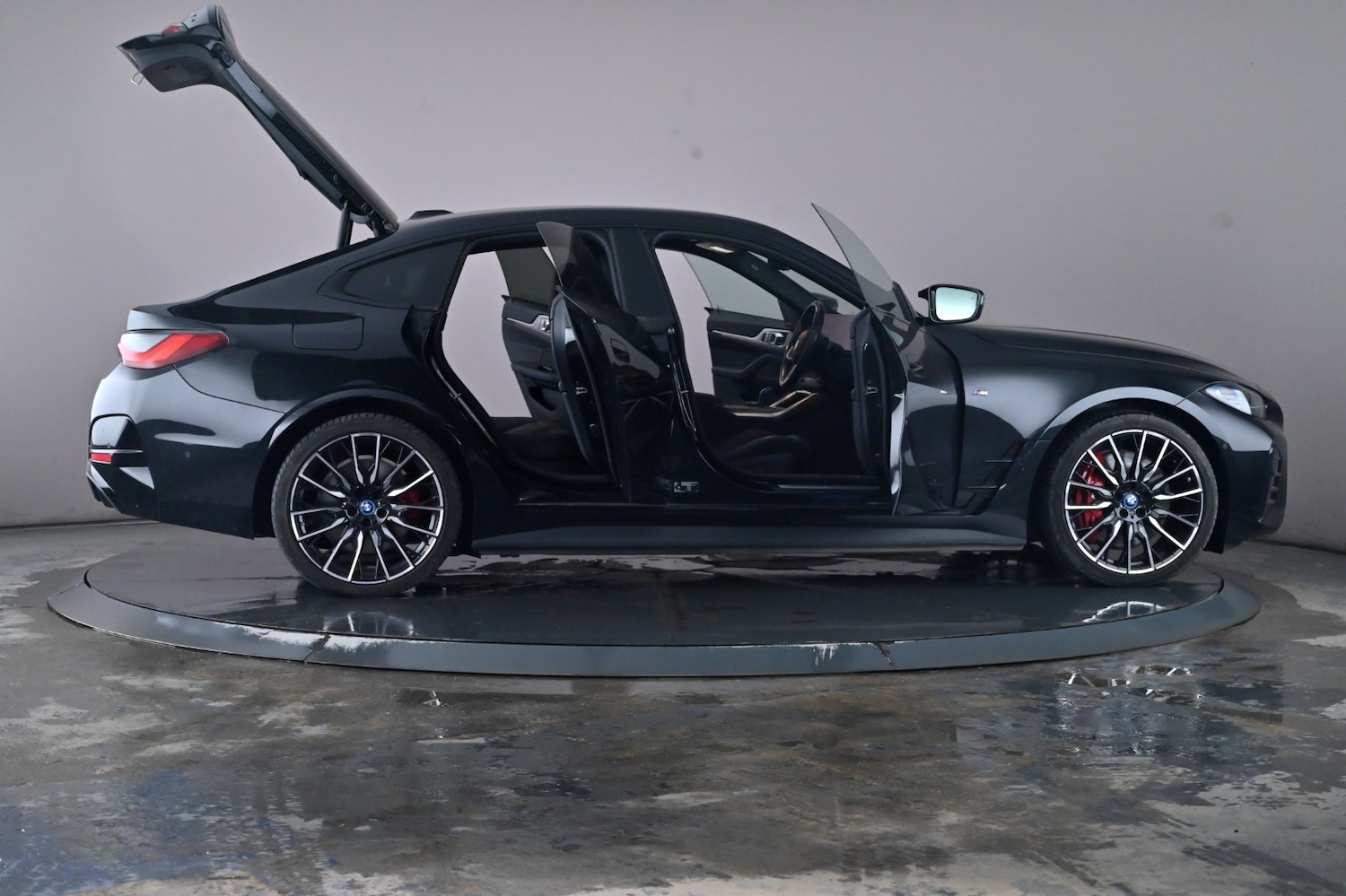 Used BMW i4 2022 for sale - 76716531: Photo 68