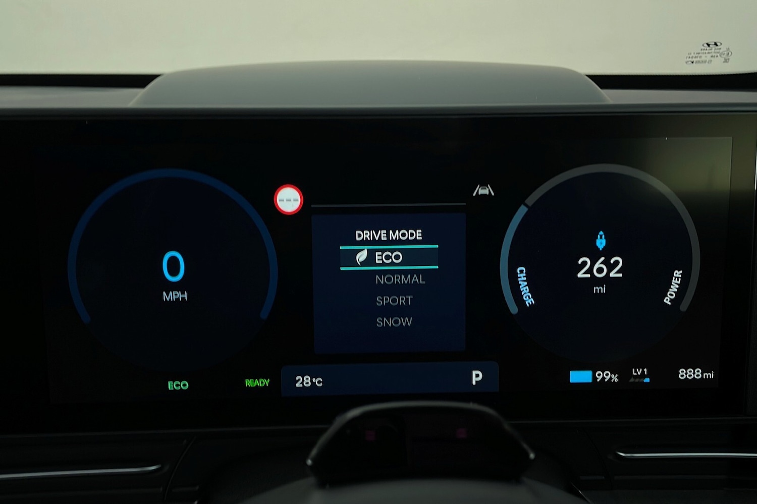 Used Hyundai KONA 2024 for sale - 76716463: Photo 27