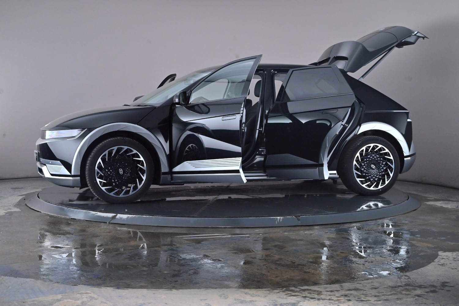 Used Hyundai IONIQ 5 2022 for sale - 76716521: Photo 49