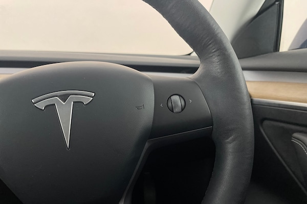 Used Tesla Model 3 2021 for sale - 76305053: Photo 16