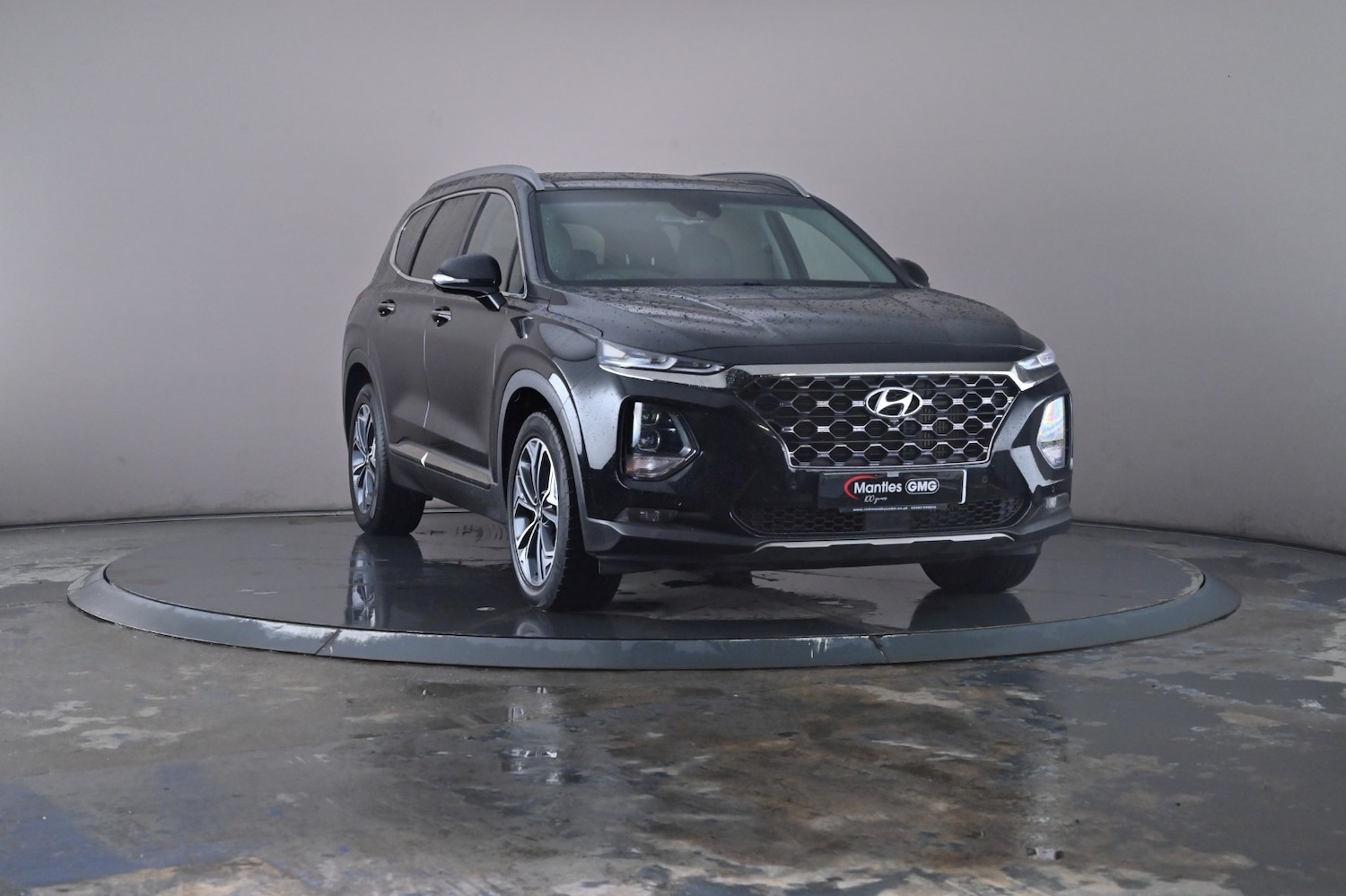 Used Hyundai Santa Fe 2019 for sale - 76730469: Photo 4