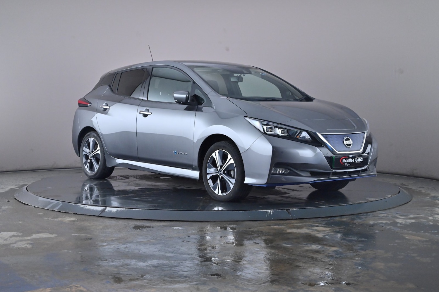 Used Nissan Leaf 2020 for sale - 76635134: Photo 2