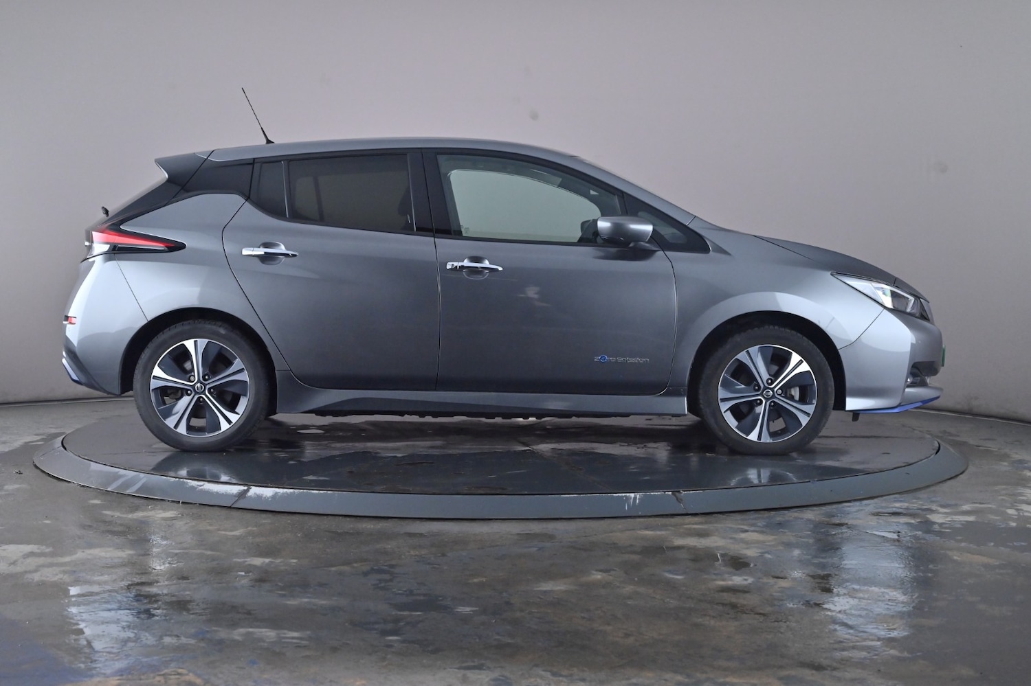 Used Nissan Leaf 2020 for sale - 76635134: Photo 33