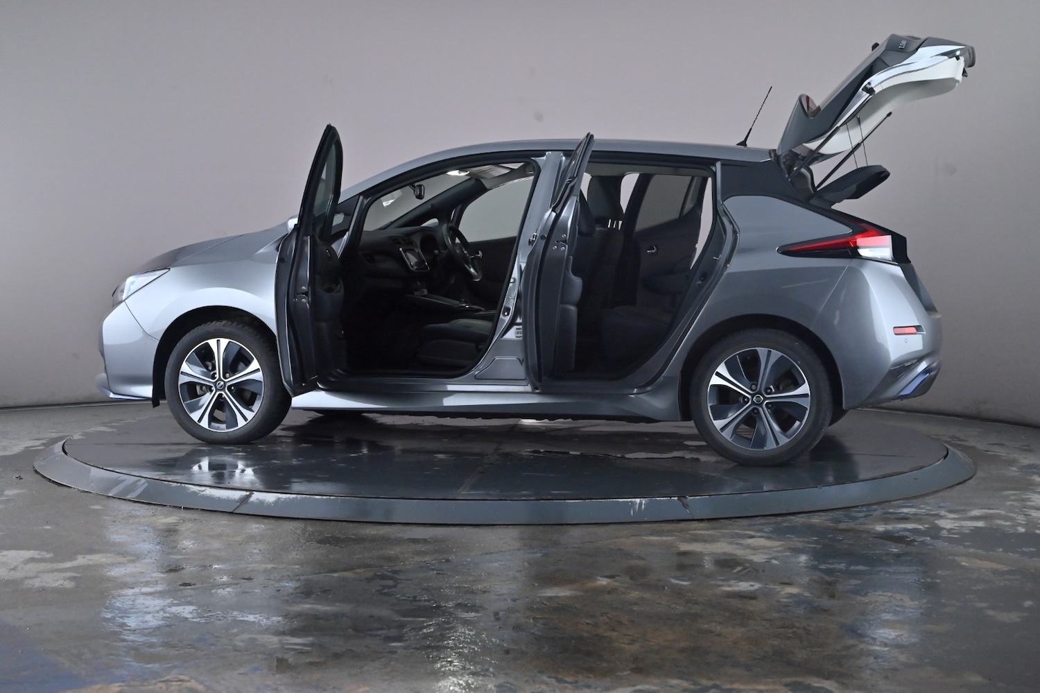 Used Nissan Leaf 2020 for sale - 76635134: Photo 53