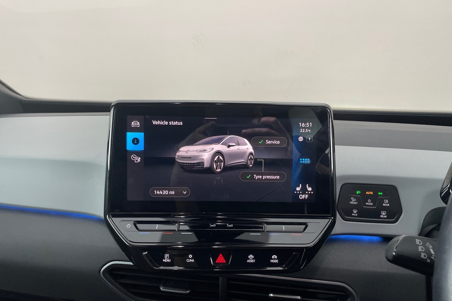 Used Volkswagen ID.3 2020 for sale - 76744717: Photo 23