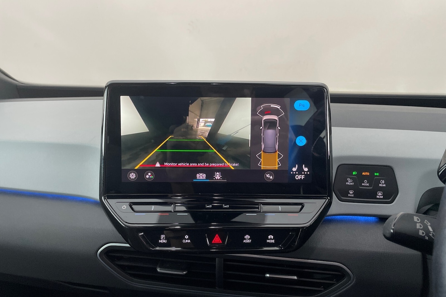 Used Volkswagen ID.3 2020 for sale - 76744717: Photo 24