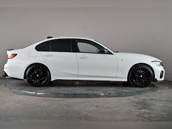 Used BMW 3 Series 2019 for sale - 76470806: Photo