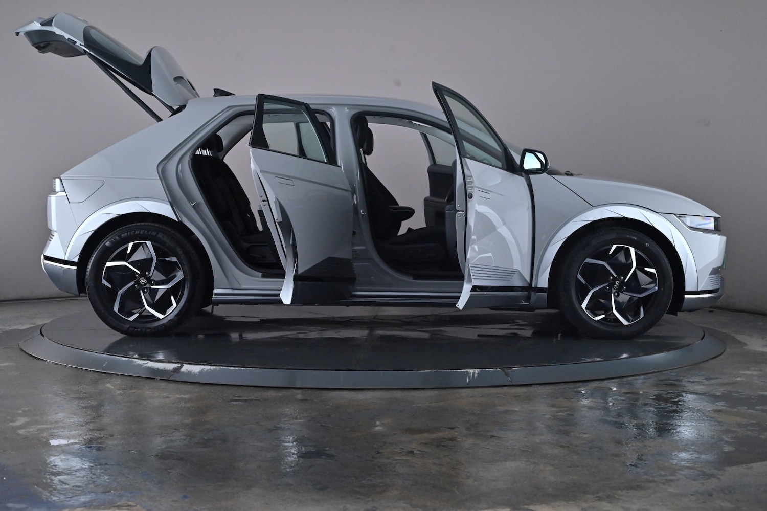 Used Hyundai IONIQ 5 2022 for sale - 76716566: Photo 69