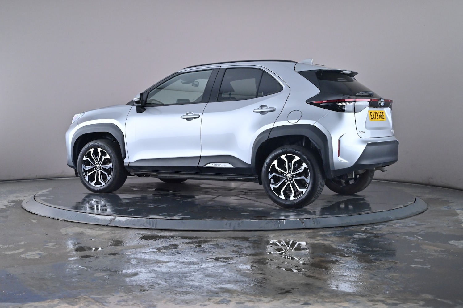 Used Toyota Yaris Cross 2023 for sale - 76716532: Photo 18