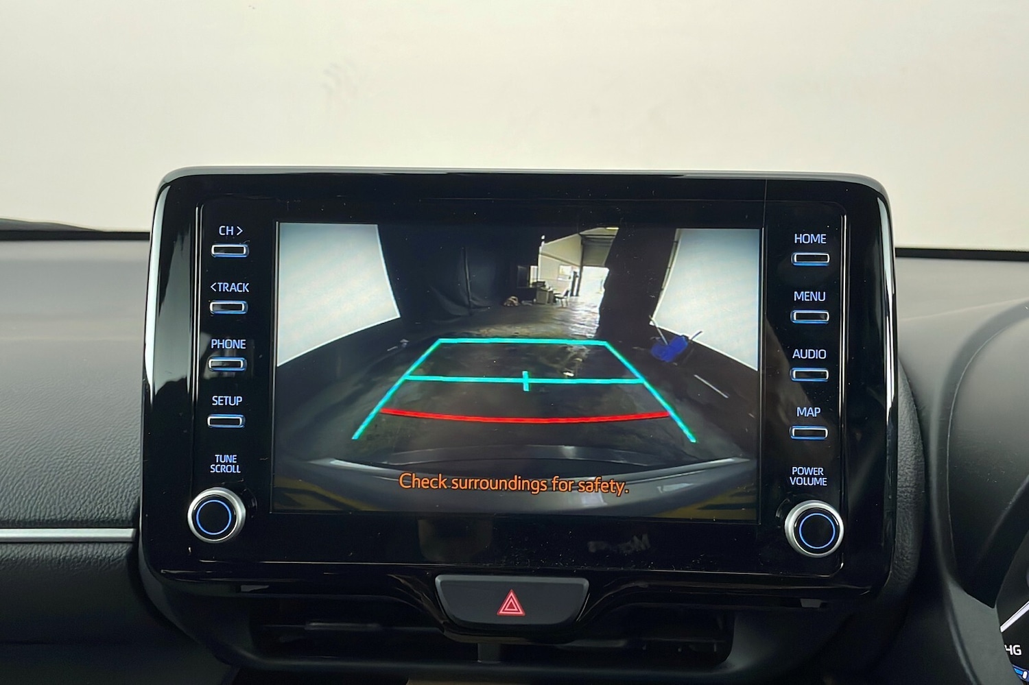 Used Toyota Yaris Cross 2023 for sale - 76716532: Photo 20