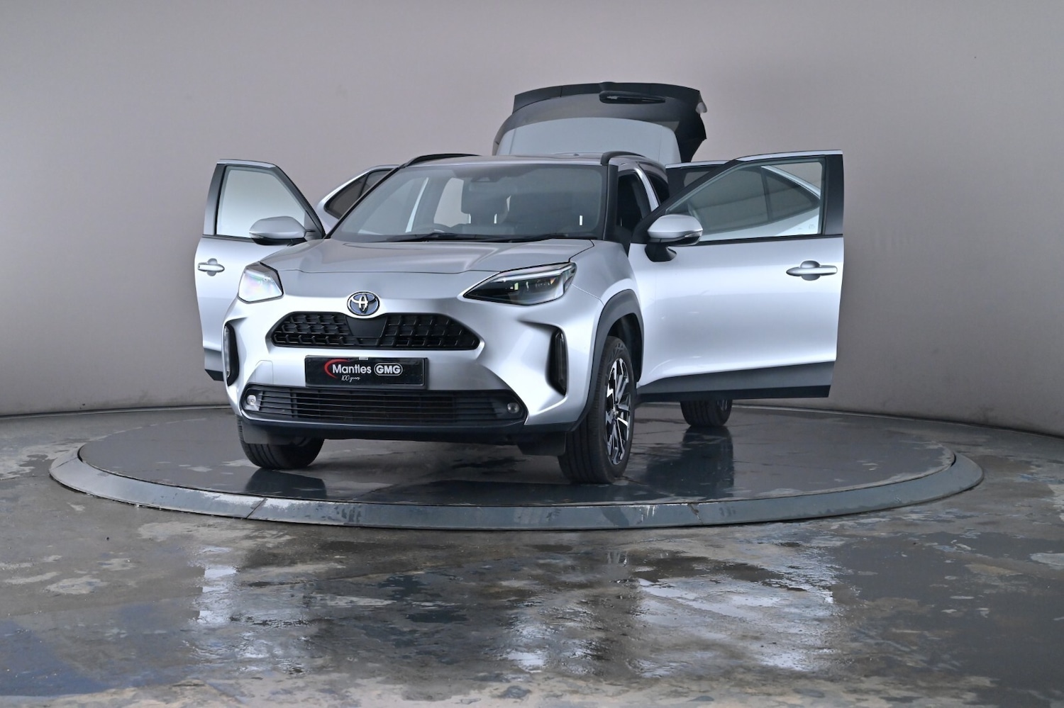 Used Toyota Yaris Cross 2023 for sale - 76716532: Photo 39