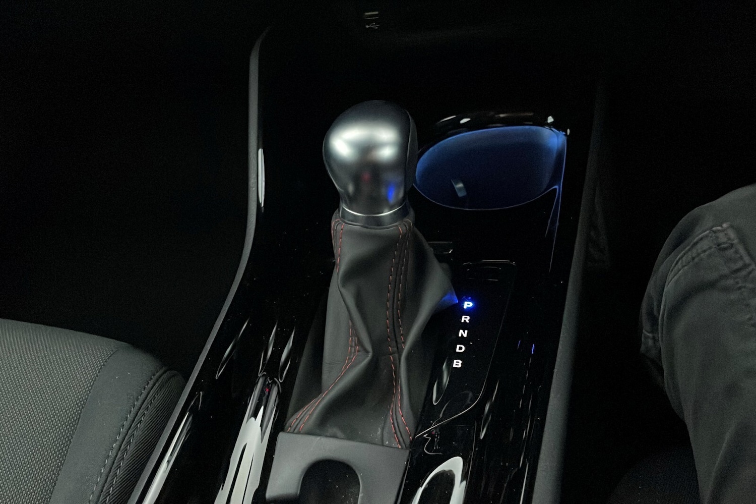 Used Toyota C-HR 2022 for sale - 76744609: Photo 13