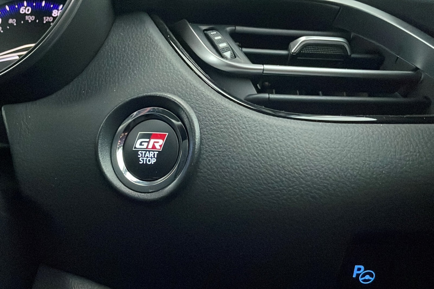 Used Toyota C-HR 2022 for sale - 76744609: Photo 22