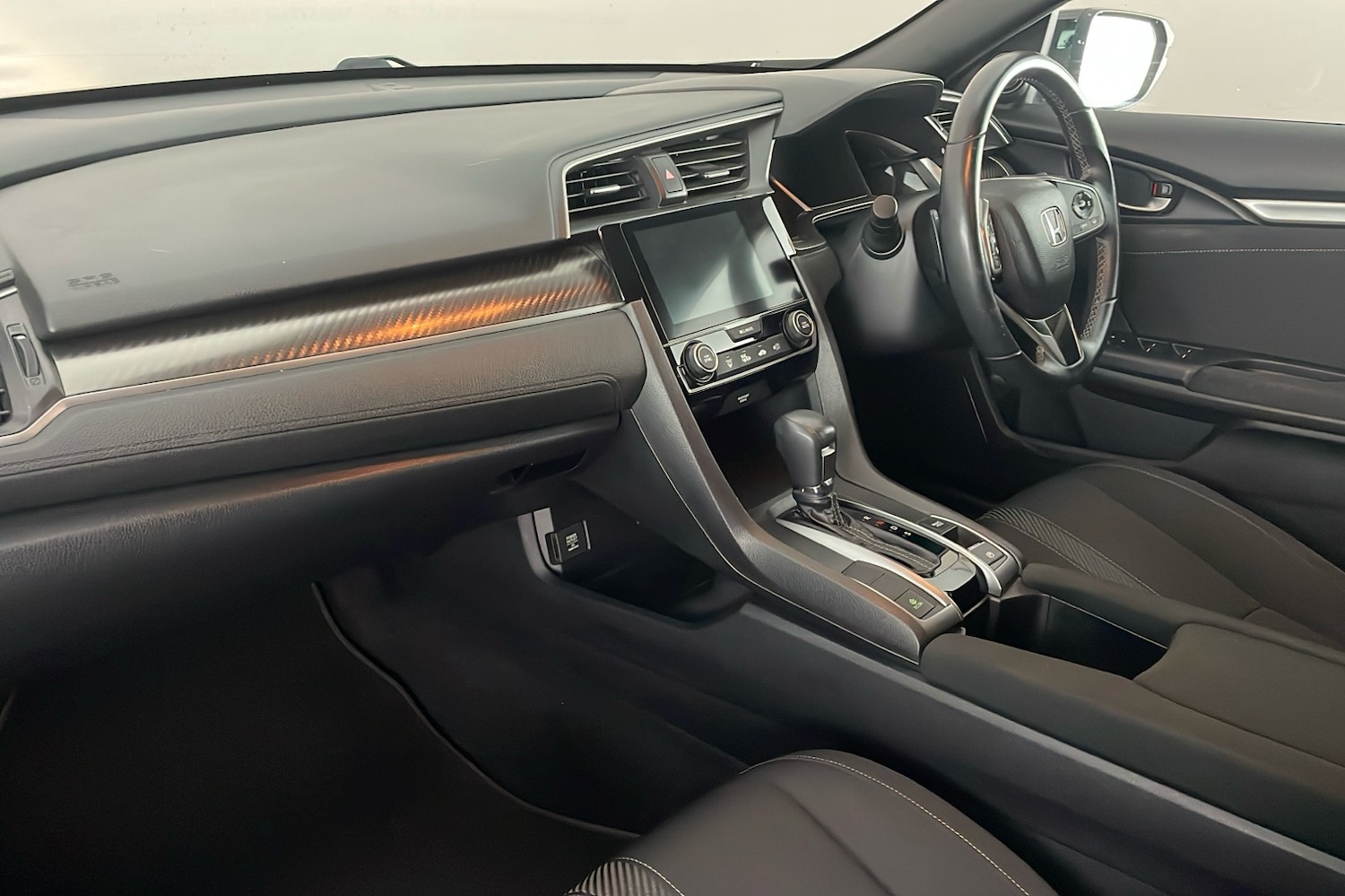 Used Honda Civic 2019 for sale - 78134892: Photo 19