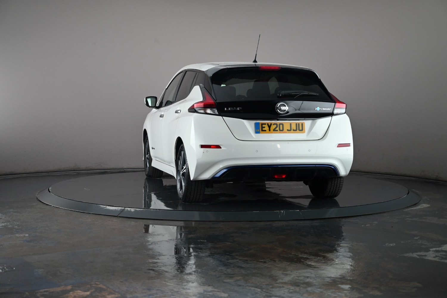 Used Nissan Leaf 2020 for sale - 76635102: Photo 21