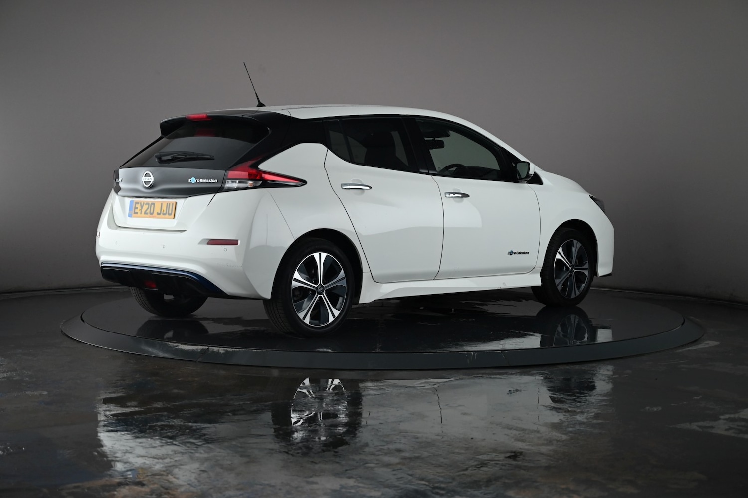 Used Nissan Leaf 2020 for sale - 76635102: Photo 27