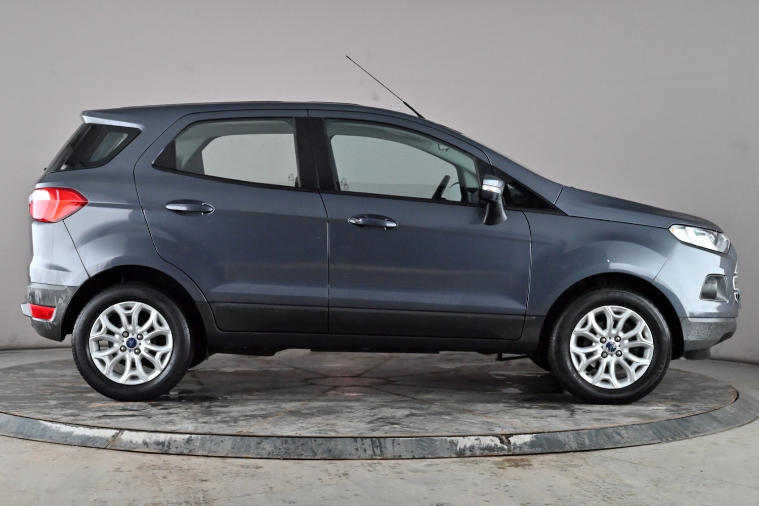 Used Ford Ecosport 2017 for sale - 77694117: Photo 3