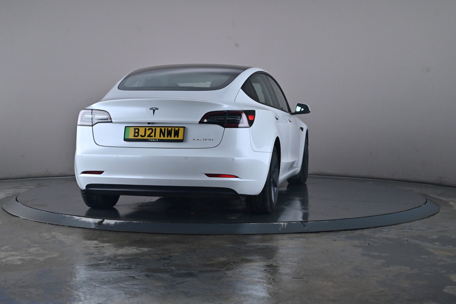 Used Tesla Model 3 2021 for sale - 76716536: Photo 25